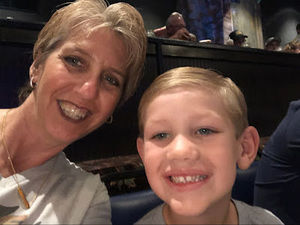 Meet your Posher, Leslie